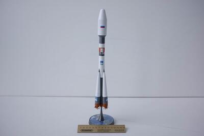Cувенирные модели ракеты-носителя Союз-2 масштабная модель
