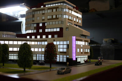 Макет здания банка масштабная модель