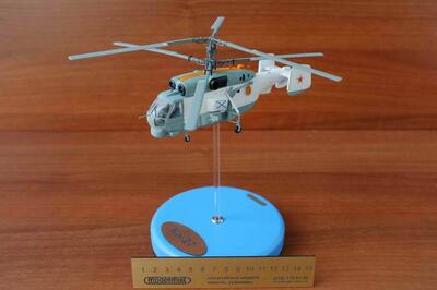 Модель вертолета Ка-27