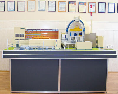 Макет энергоблока атомной электростанции базового проекта АЭС-2006 масштабная модель