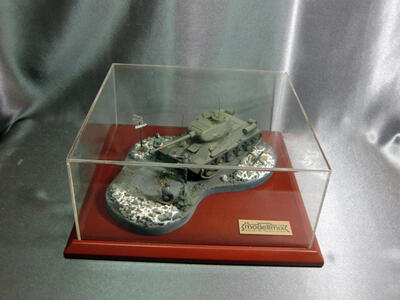Сувенирная диорама с танком Т-34 масштабная модель