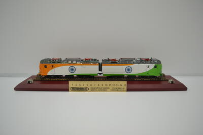 Электровоз 3ЭС8, окраска железных дорог Индии масштабная модель