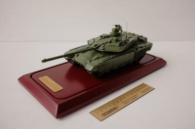 Модель танка Танк серии 90МС масштабная модель