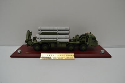 Транспортно-заряжающая машина 9Т243М зенитно-ракетного комплекса Бук М3 масштабная модель