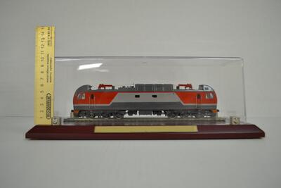 Тираж (25шт) моделей локомотива ЭП(2)К масштабная модель