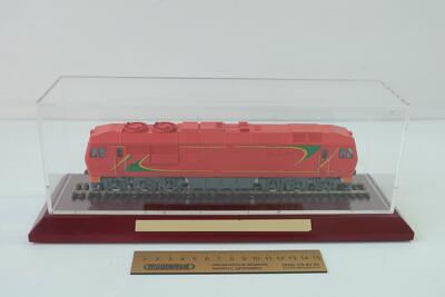 Модель локомотива ТЭП(70)БС масштабная модель