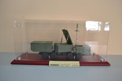 МРЛС 92Н6 из состава ЗРК 98Ж6 С-400 