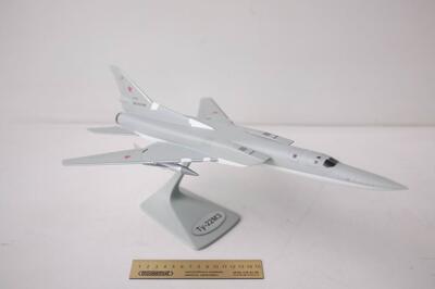 Модель самолета Ту-22М3