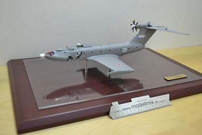 Модель самолета А-90 