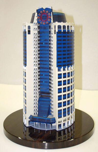Макет бизнес-центра «Башня-2000» масштабная модель