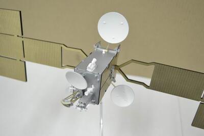 Сувенирная модель спутника 