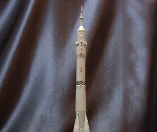 Сувенирные модели ракеты-носителя «Союз-ФГ» масштабная модель