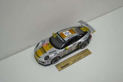 Брендирование Porsche 911 GT3 RS масштабная модель