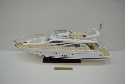 Персонализация модели яхты Sunseeker Manhattan масштабная модель