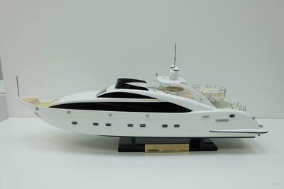 Модель яхты Sun Glider масштабная модель