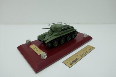 Легкий танк БТ-5 масштабная модель
