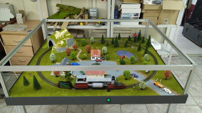 Макет железнодорожный для детского учебного заведения масштабная модель
